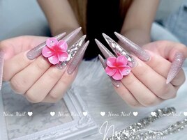 ピンクフラワーネイル