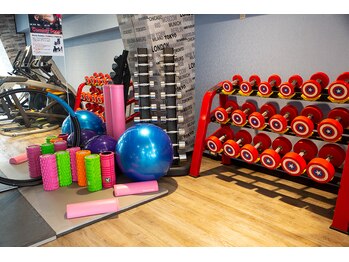 24ダイヤモンドジム 西宮店(24 DIAMOND GYM)/ストレッチエリア(2階)