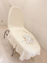 ポーラ ザ ビューティ 千代田橋店(POLA THE BEAUTY)/エステルームへご案内