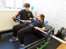 グルーツラボプラス(GLUTES LAB+)の雰囲気（ヒップトレーニング特化マシンのグルーツビルダー完備！）