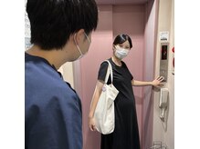 お子様連れの方、妊娠中の方もお気軽に◎エレベーターございます