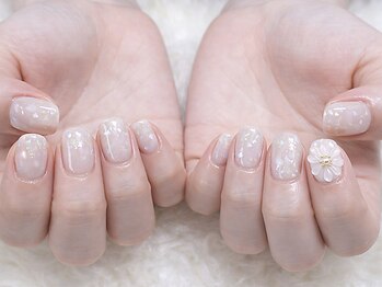 トゥエラ(twelor)の写真/パーツ・カラー制限なしのアートつけ放題コースで、とことん贅沢にトレンドネイルを楽しんでください！