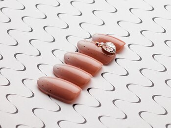 アデリー(ADELIAE)/【単色カラー】+ストーンアート