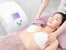 エムエムエム 表参道Luxeサロン(M.M.M)/バストのハリUP！下垂バストにも