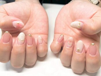 パラジェル登録サロン　NOALU &nbsp;nail salon　八尾/持ち込みアート