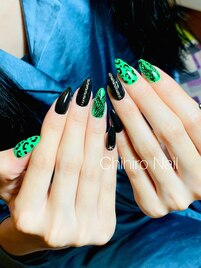 ハードに決める！アニマル柄