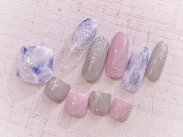 手足お揃いデザインあります！！