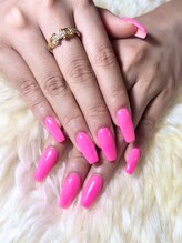 ルカネイル(LUCA NAIL)/