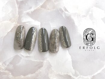 エアフォルク 銀座(ERFOLG)/モードなグレーニュアンスネイル