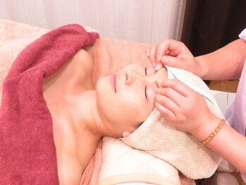 カリオン/小顔リンパマッサージ