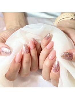ルカネイル(LUCA NAIL)/