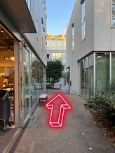 セドニー 代官山(CEDNEI)/～代官山蔦屋からのサロン経路～