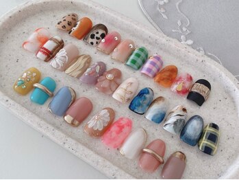 ケア ビューティー ネイル(care beauty NAIL)の写真/【デザインサンプル多数★】 リーズナブルだけど丁寧な施術で長持ち◎ちょこっとアートも1本330円！！