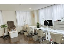 hi,nails 蕨の雰囲気（Netflix鑑賞しながらネイルを楽しめるゆったりリラックス空間♪）