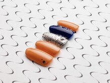 アデリー(ADELIAE)/