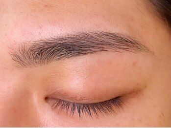 アン(un)/メンズアイブロウ