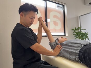 アオ(ao)の写真/巻き肩・猫背とサヨナラ！プロの施術で姿勢を根本改善☆周りも驚くこと間違いなし！