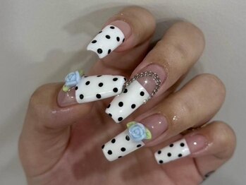 ジェミーネイル エビス(Jemiy nail ebisu)/ガーリーフレンチドット