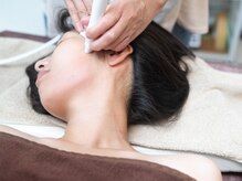 ピュア(Pure)の雰囲気（毛穴洗浄、耳つぼジュエリー　ホワイトスノーピール導入）