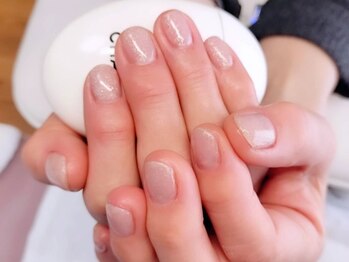 ジェイ(J)の写真/フィルイン対応◇お仕事柄派手なネイルをできない方に◎日常に馴染むシンプルなデザインが魅力☆