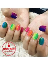 ネイルアンドアイラッシュサロン マーブル(marble)/レインボーネイル/6800円