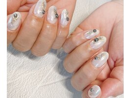 ラメとオーロラネイル