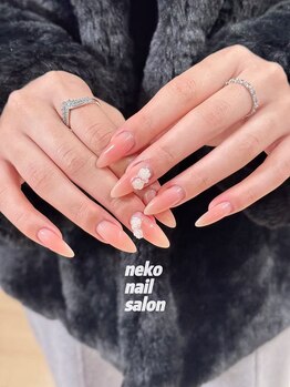 ネコ(Neko)/チークネイル　ちゅるん