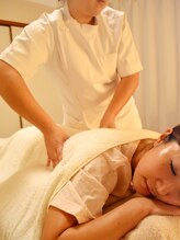 アルストロメリア/整体マッサージ