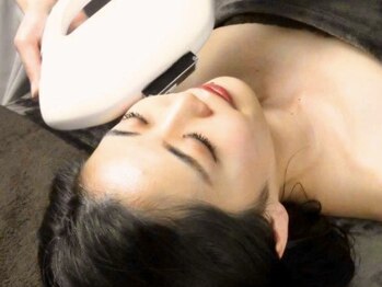 エステティック バイ マルキーズ(ESTHETIC by marquise)の写真/効果に驚き◎【毛穴特化◎顔脱毛1回＋毛穴ケア1回】頑固な毛穴汚れもすっきり！ワントーン明るい素肌へ♪