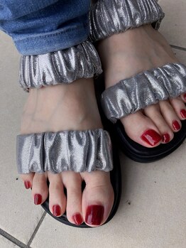 メグ(meg)/ボルドーネイルフット