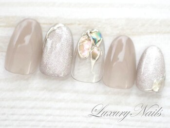 ラグジュアリー ネイルズ(Luxury Nails)/きらきら◇シルバーマグミラー