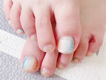 ラメールネイル(La mer Nail)の写真/足先のオシャレで女子力UP★持ち込みデザインOK！カラー調合無料◎素足でも気にならない足元へ♪