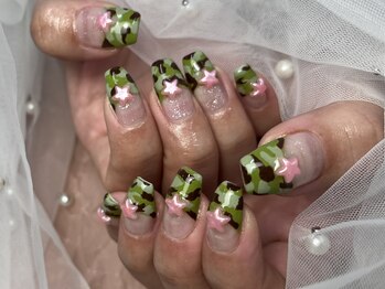 トリー アンド デリー(Toliy&Deliy)/カモフラージュ×ピンクスター