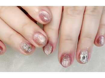 アリイネイルズ(ALII Nails)/マグネット&フラッシュネイル