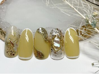 ネイルルームシャイン/