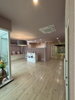 レラクス(RE.LUX)/サロン内観