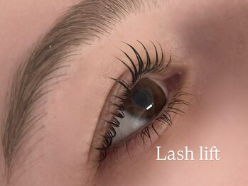 ベル(Belle)の写真/【提案力&技術力】キープ力抜群で理想のパッチリ目が持続★自まつ毛の負担を最小限に抑えた施術で満足度◎