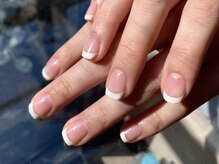 Lys Blanc nail&lash【7月下旬 NEW OPEN】の雰囲気（フレンチネイル♪パラジェル使用で爪にも優しい。）