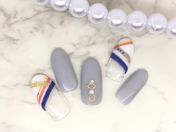 ココカラ(cocokara)/スカーフネイル♪