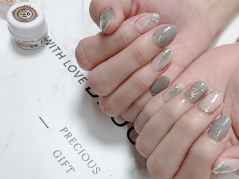 しゅり ネイル/