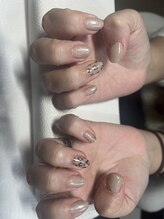 ホワイト(WHITE)/