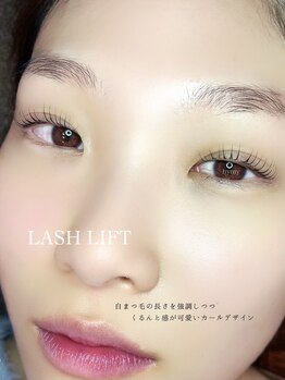 ヒィミィ(hymy)/まつ毛パーマ