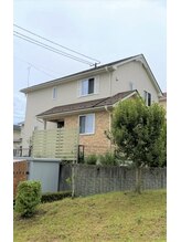 健美/道路沿いの自宅兼サロンです。