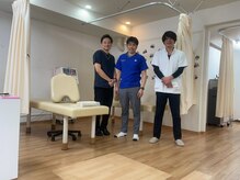 山手接骨院 鍼灸院の雰囲気（元プロ野球選手の先生の施術も好評です^_^）