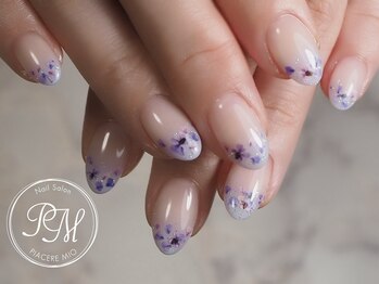 ピアチェーレミーオ(PIACERE MIO)/押し花ネイル