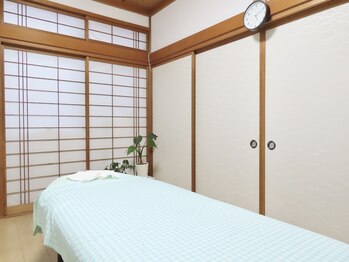 こばやし整体/完全個室2部屋で体を元気に！