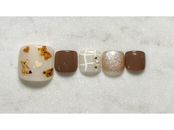 リベリュール(Libellule)/大人可愛いネイル