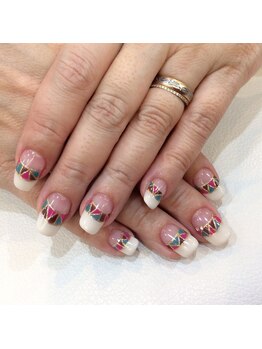 シャンネイルケアサロン(Shan Nail caresalon)/ステンドグラス風ネイル