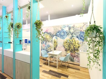 シャルム バイ フィガロ(Charme by FIGARO)/アイブロウ、メイクお直しブース