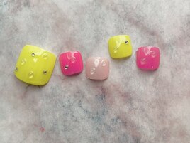 ぷっくりアートネイル